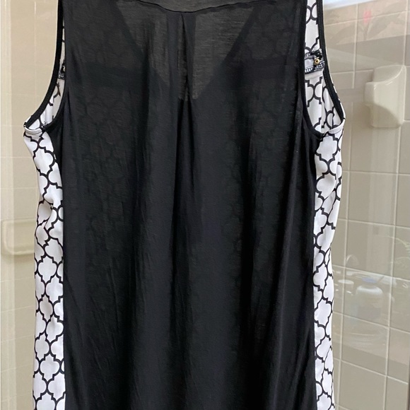 NWOT EXPRESS TOP - Picture 2 of 5